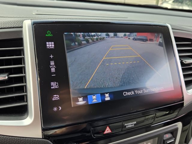 Used 2016 Honda Pilot Touring image 24