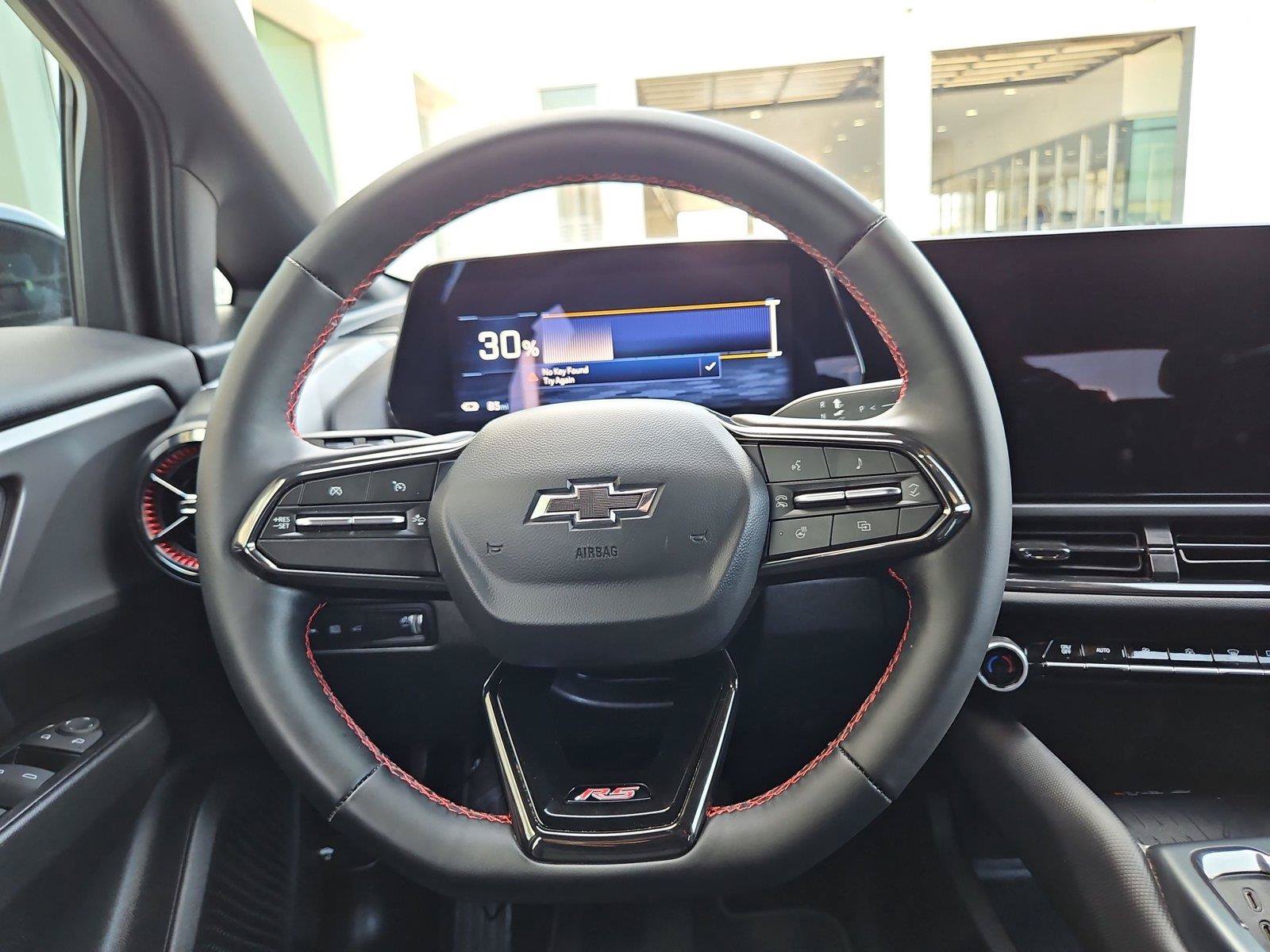 Used 2025 Chevrolet Equinox EV RS w/ Convenience Package II FWD image 15