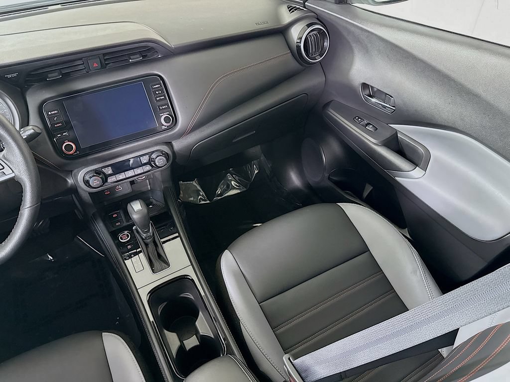Certified 2023 Nissan Kicks SR w/ SR Premium Package FWD image 25