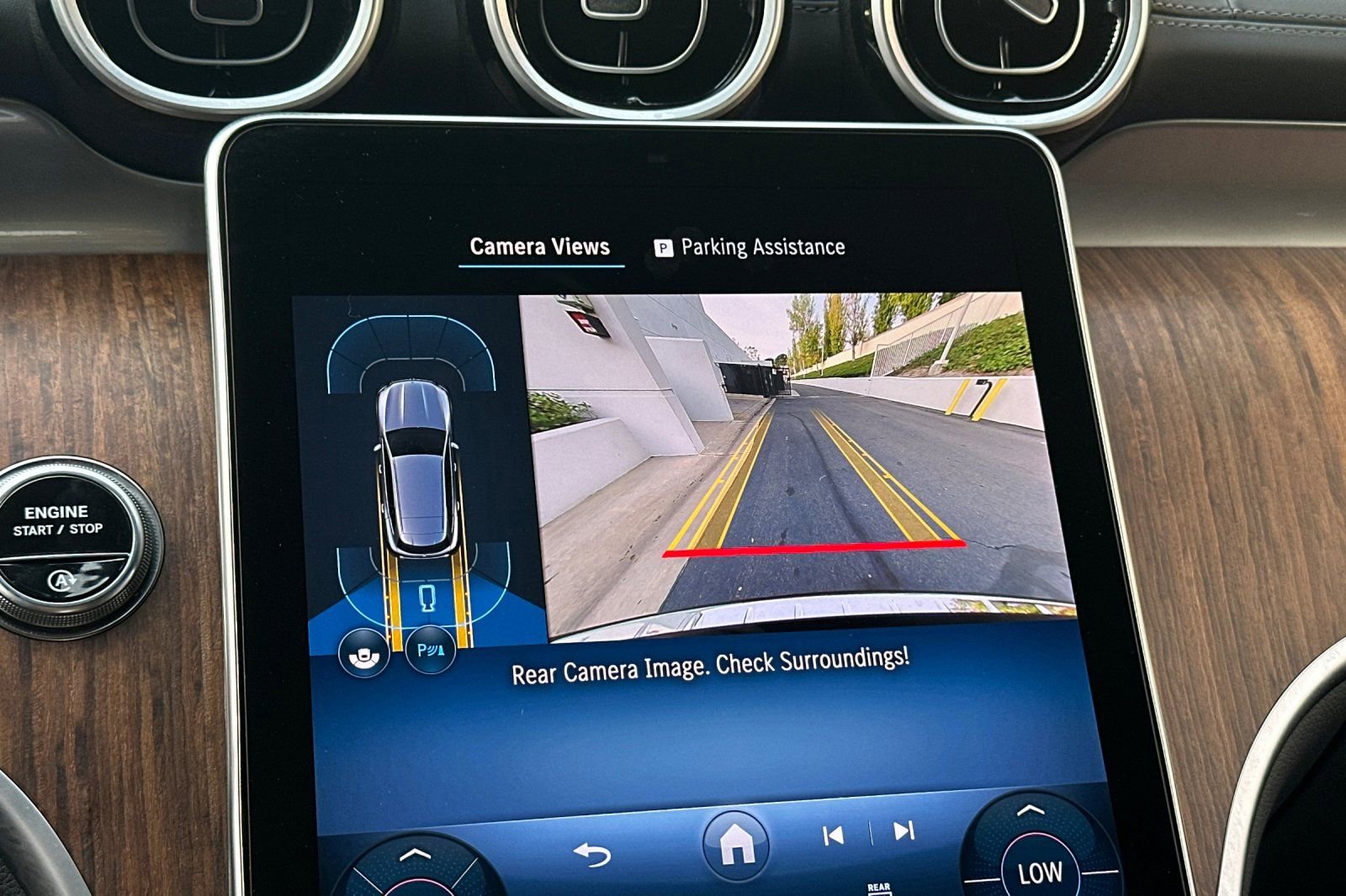 Certified 2025 Mercedes-Benz GLC 300 4MATIC image 17