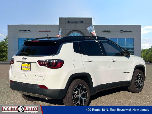 Used 2024 Jeep Compass Limited AWD/4WD image 6