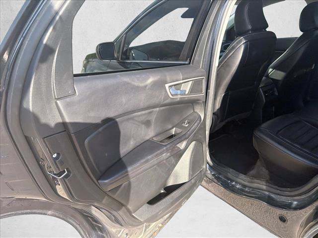 Used 2023 Ford Edge SEL w/ Convenience Package AWD/4WD image 17