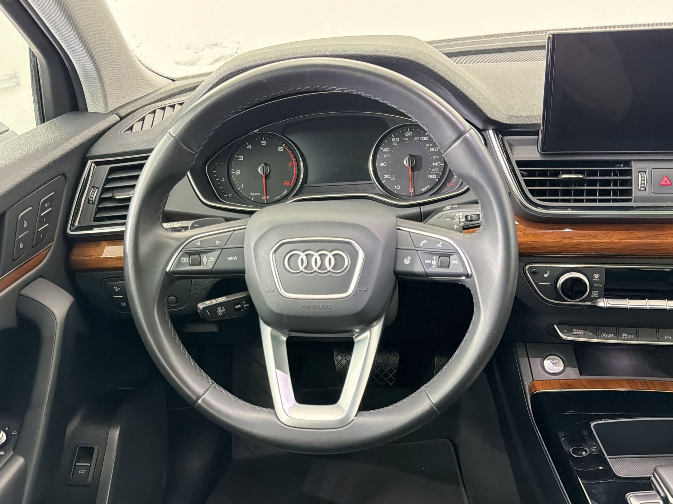 Used 2023 Audi Q5 2.0T Premium w/ Convenience Package AWD/4WD image 16