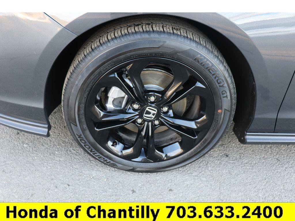 Certified 2025 Honda Accord SE image 29