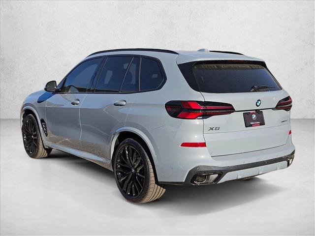 New 2026 BMW X5 xDrive40i w/ M Sport Package AWD/4WD image 8