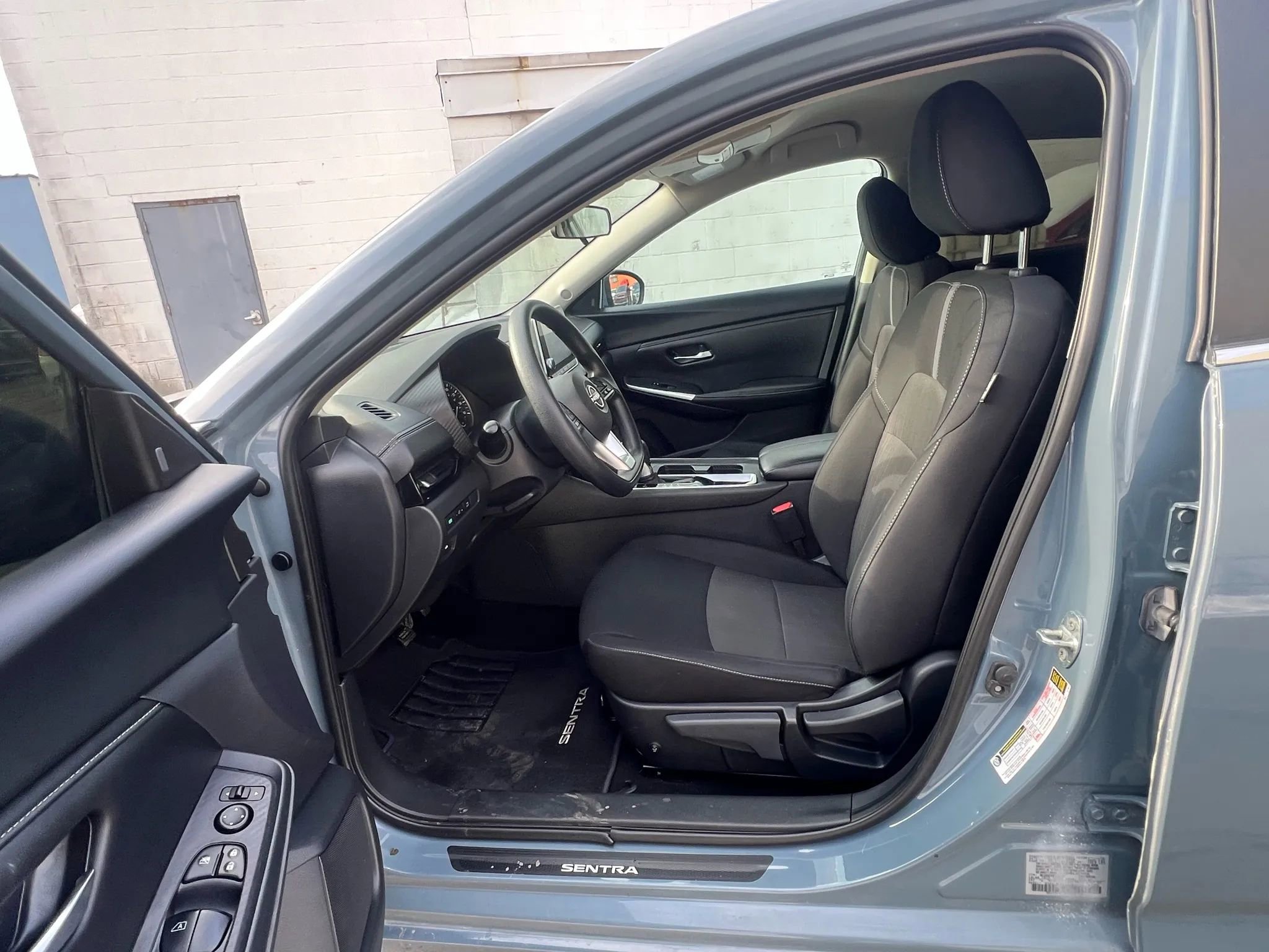 Used 2024 Nissan Sentra SV FWD image 24