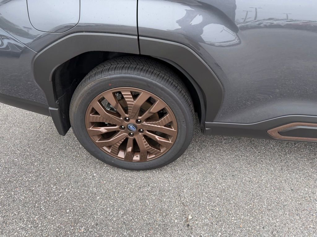 Used 2025 Subaru Forester Sport w/ Protection Package image 5