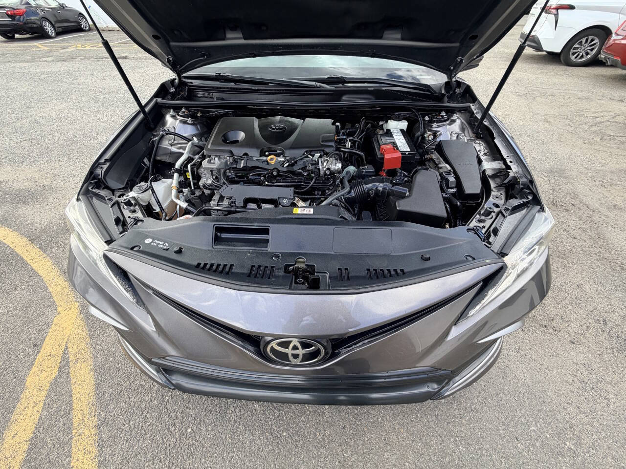 Used 2021 Toyota Camry LE FWD image 11