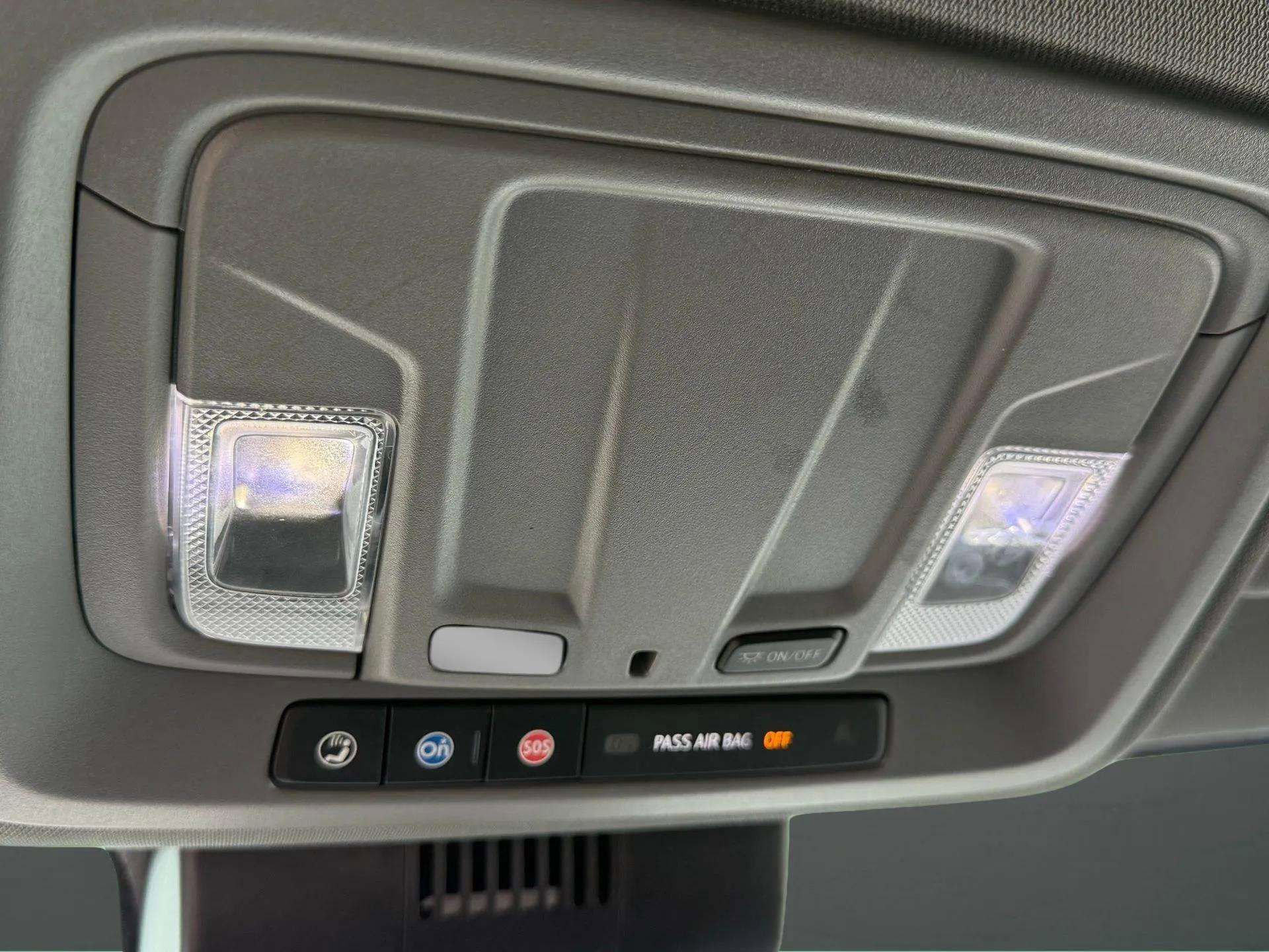 Used 2022 GMC Sierra 1500 SLE image 38
