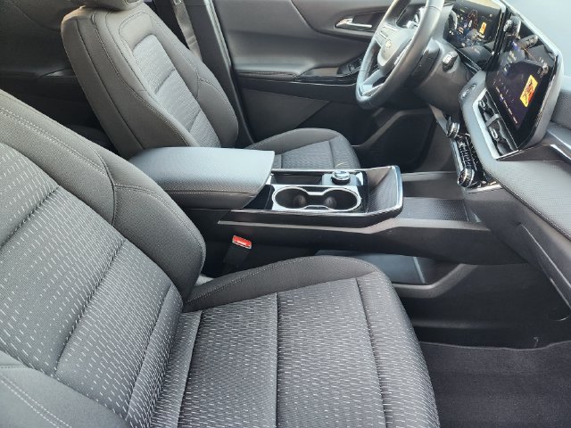 Used 2026 Chevrolet Equinox LT FWD image 19