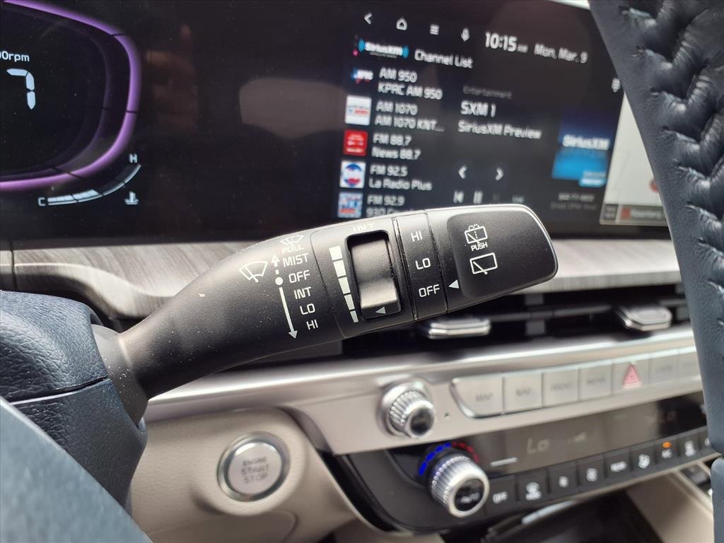 Used 2025 Kia Telluride EX w/ EX Captain's Chair Package image 22