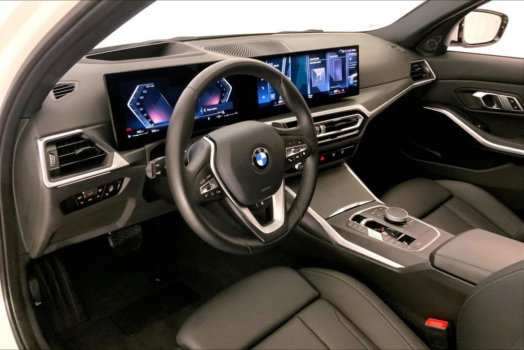 Certified 2023 BMW 330i xDrive Sedan w/ Premium Package AWD/4WD image 21