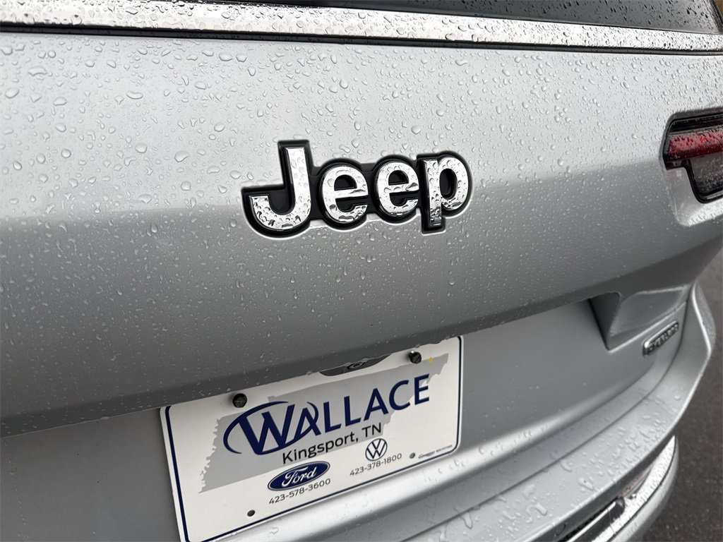 Used 2021 Jeep Grand Cherokee L Overland image 6