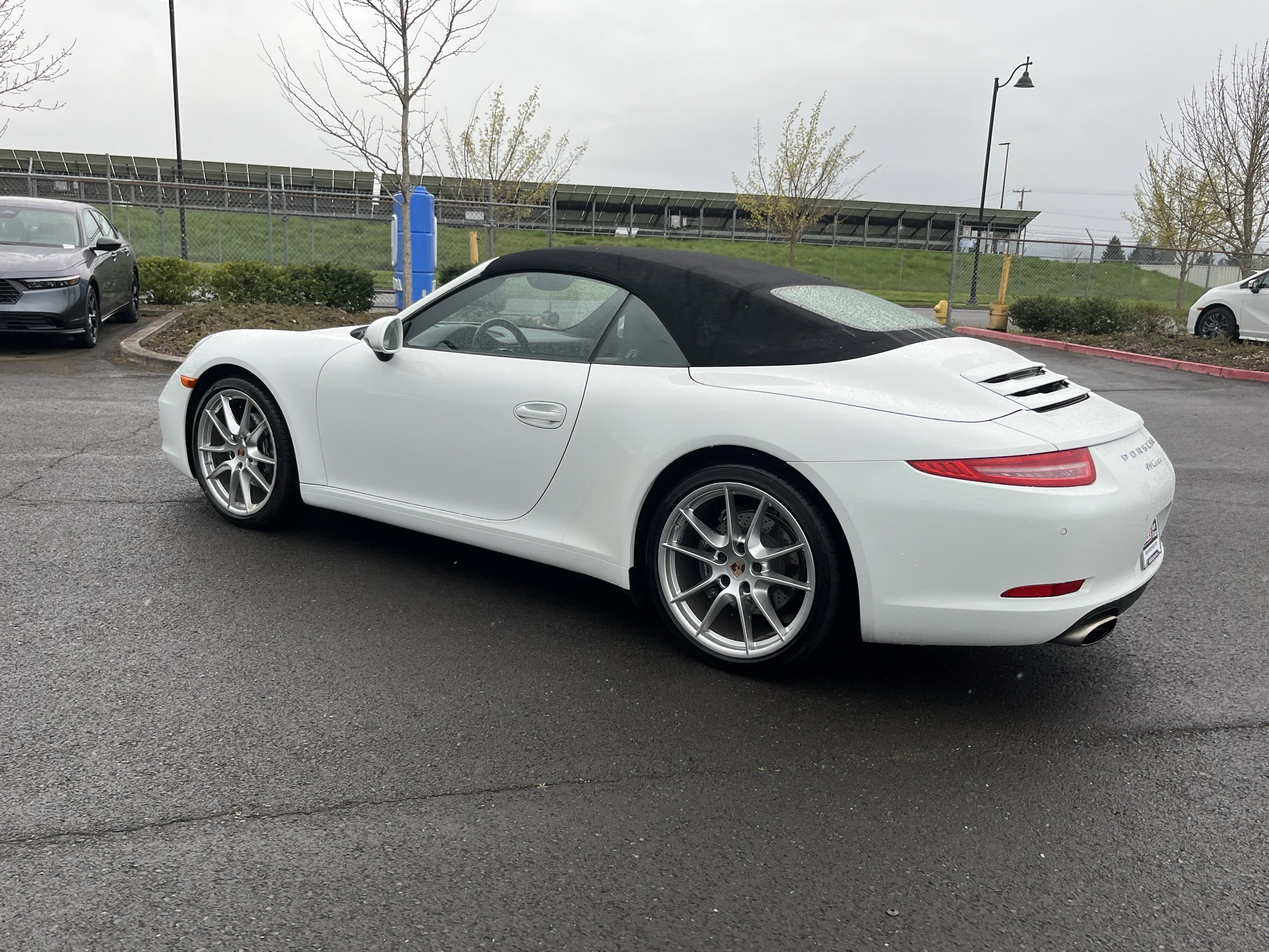 Used 2015 Porsche 911 Carrera image 3