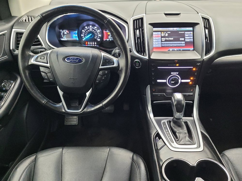 Used 2015 Ford Edge Titanium FWD image 22