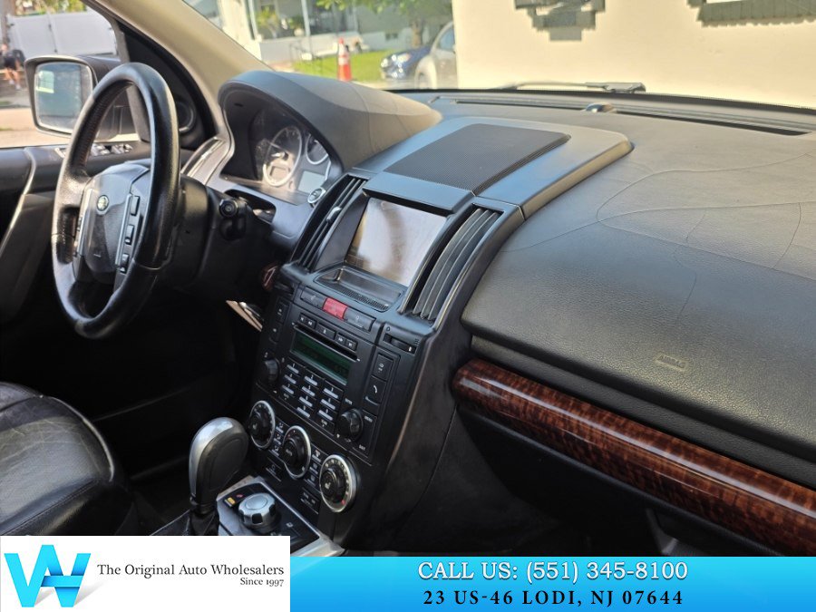 Used 2008 Land Rover LR2 HSE AWD/4WD image 16
