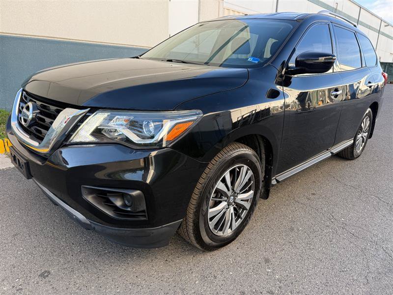 Used 2018 Nissan Pathfinder S