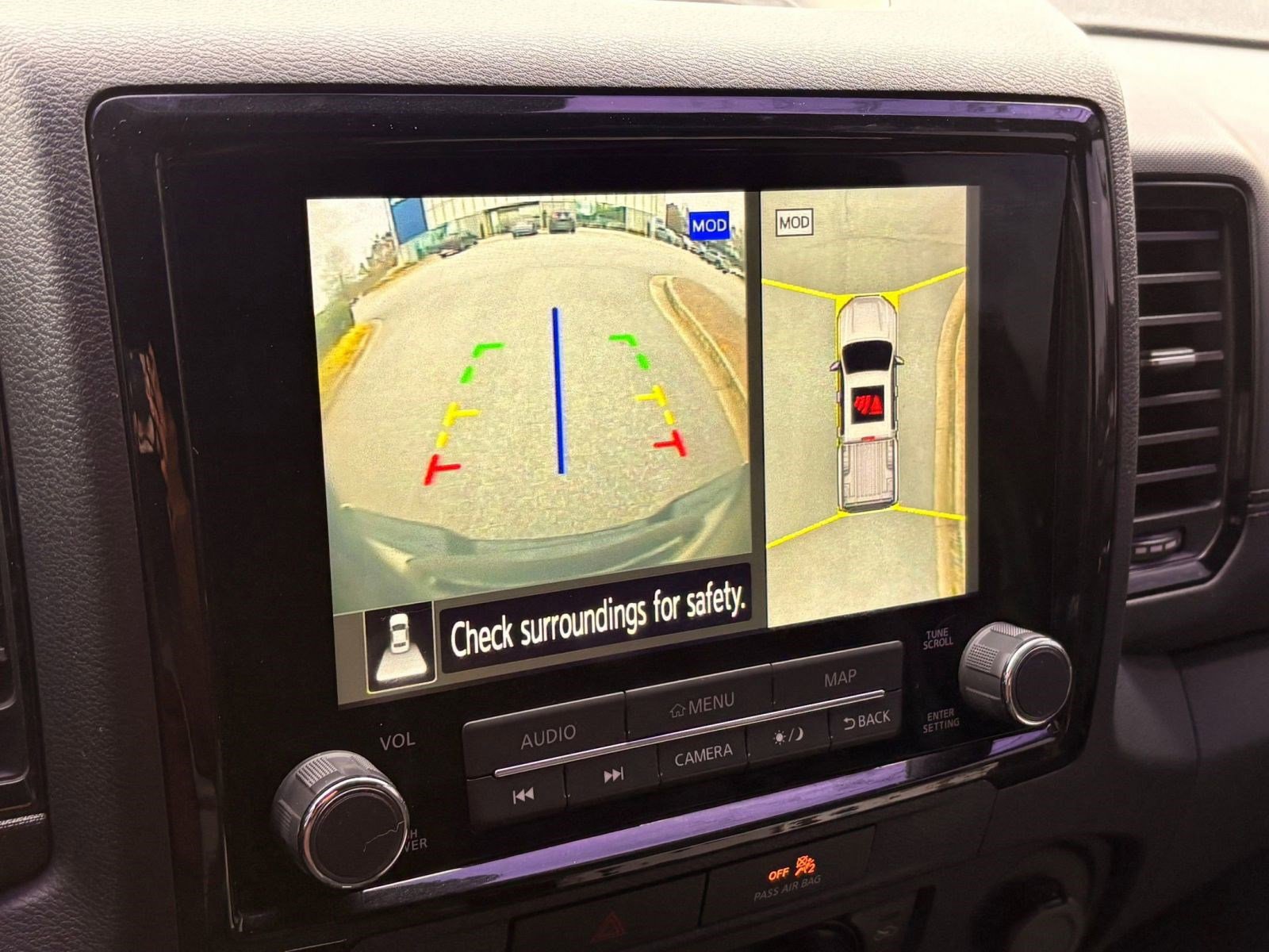 Used 2022 Nissan Frontier PRO-4X w/ Pro-4X Premium Package image 31