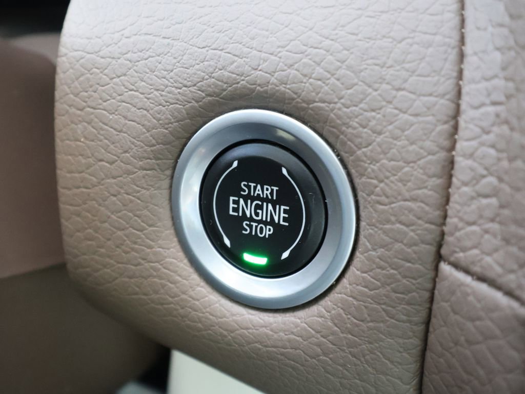 Certified 2022 GMC Yukon XL Denali image 21