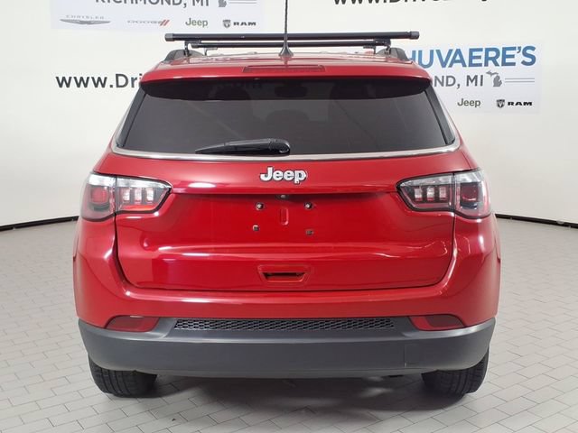 Used 2019 Jeep Compass Latitude FWD image 5