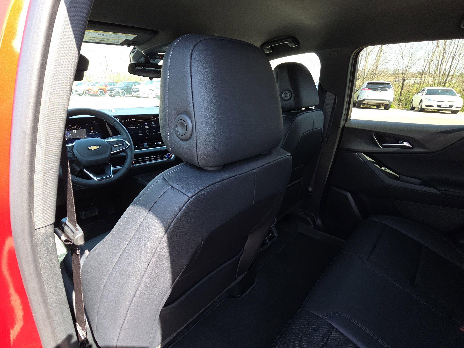 New 2026 Chevrolet Equinox LT w/ Convenience Package II image 27