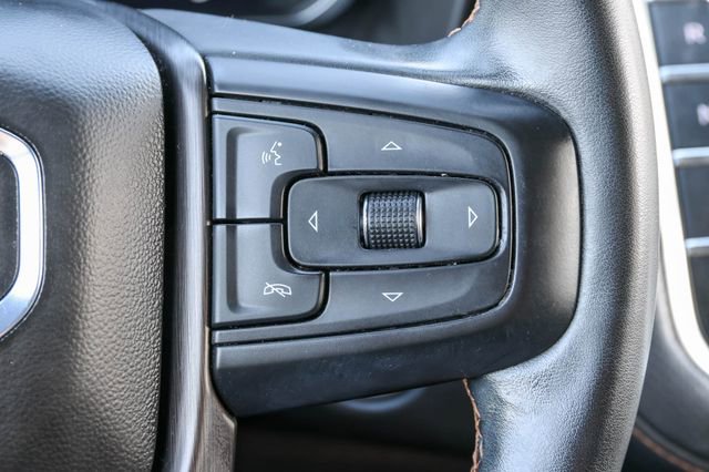 Used 2024 GMC Yukon AT4 w/ LPO, Floor Liner Package AWD/4WD image 33