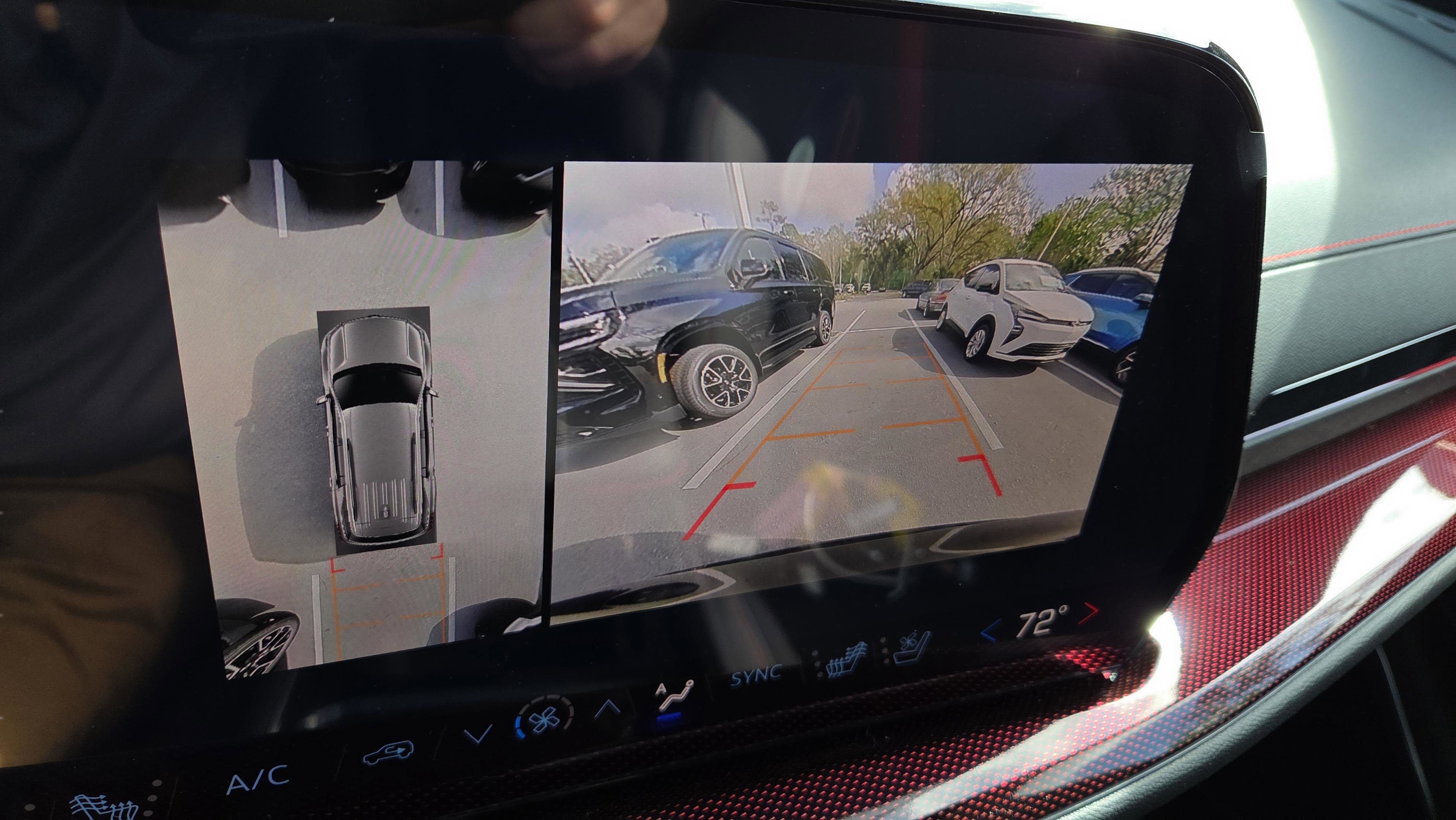 New 2026 Chevrolet Traverse RS w/ LPO, Floor Liner Package image 21