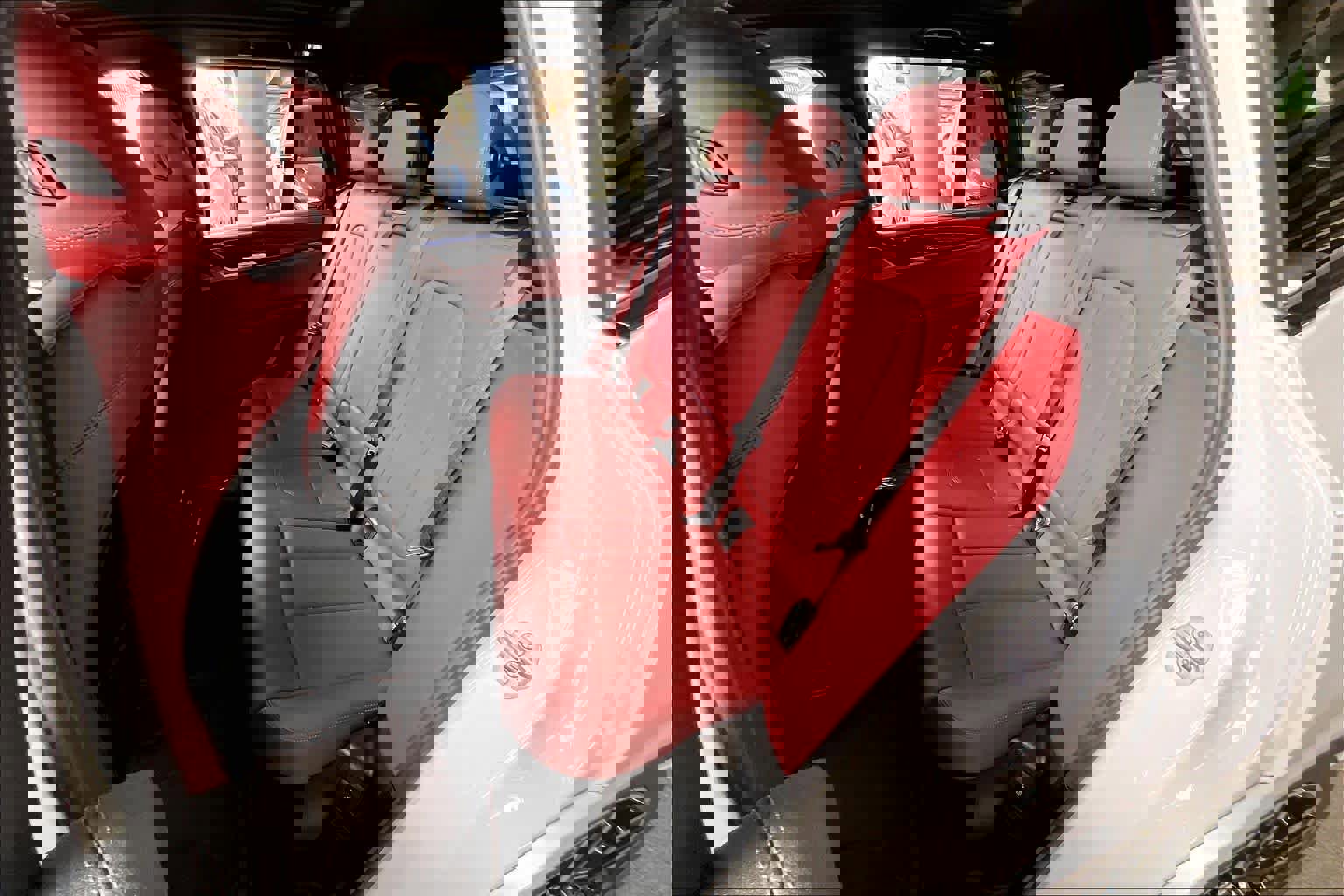 Used 2024 BMW X3 M40i w/ Premium Package image 19