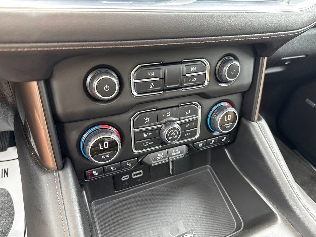 Used 2024 Chevrolet Tahoe High Country AWD/4WD image 43