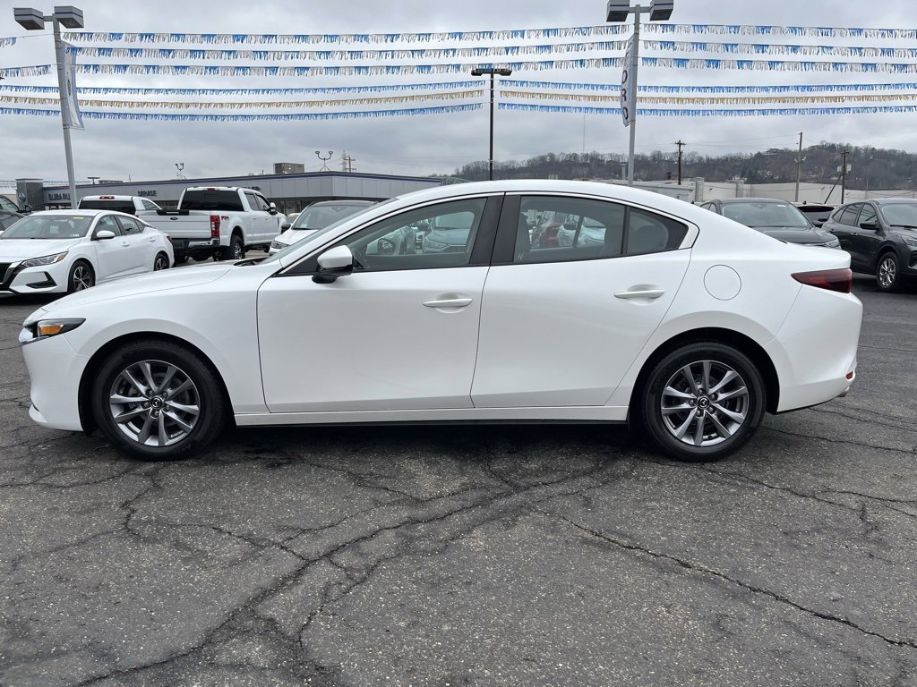 Used 2022 MAZDA MAZDA3 s image 4