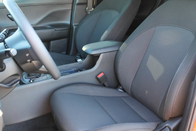 New 2026 Hyundai Kona SE FWD image 10
