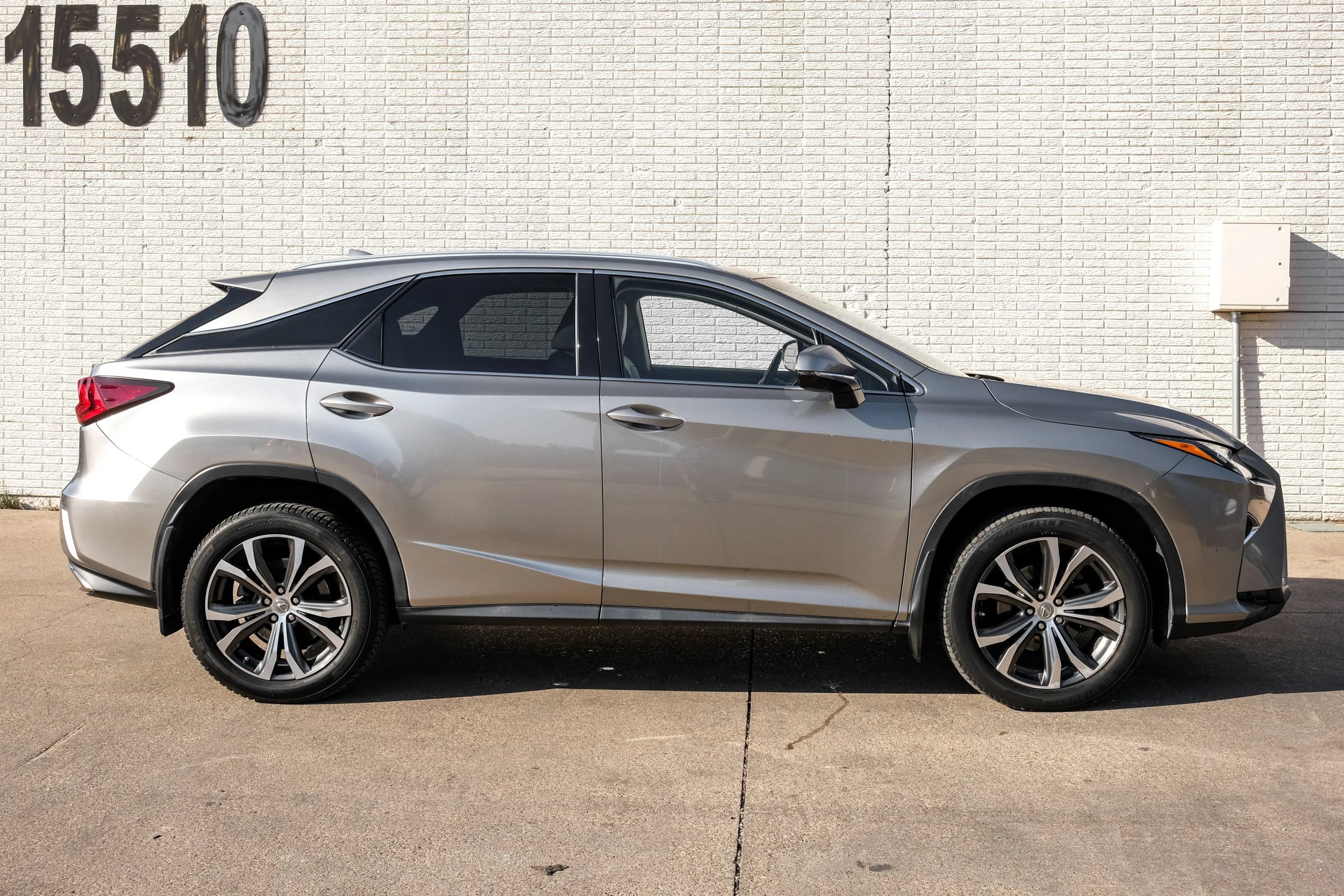Used 2017 Lexus RX 350 FWD w/ Premium Package image 8