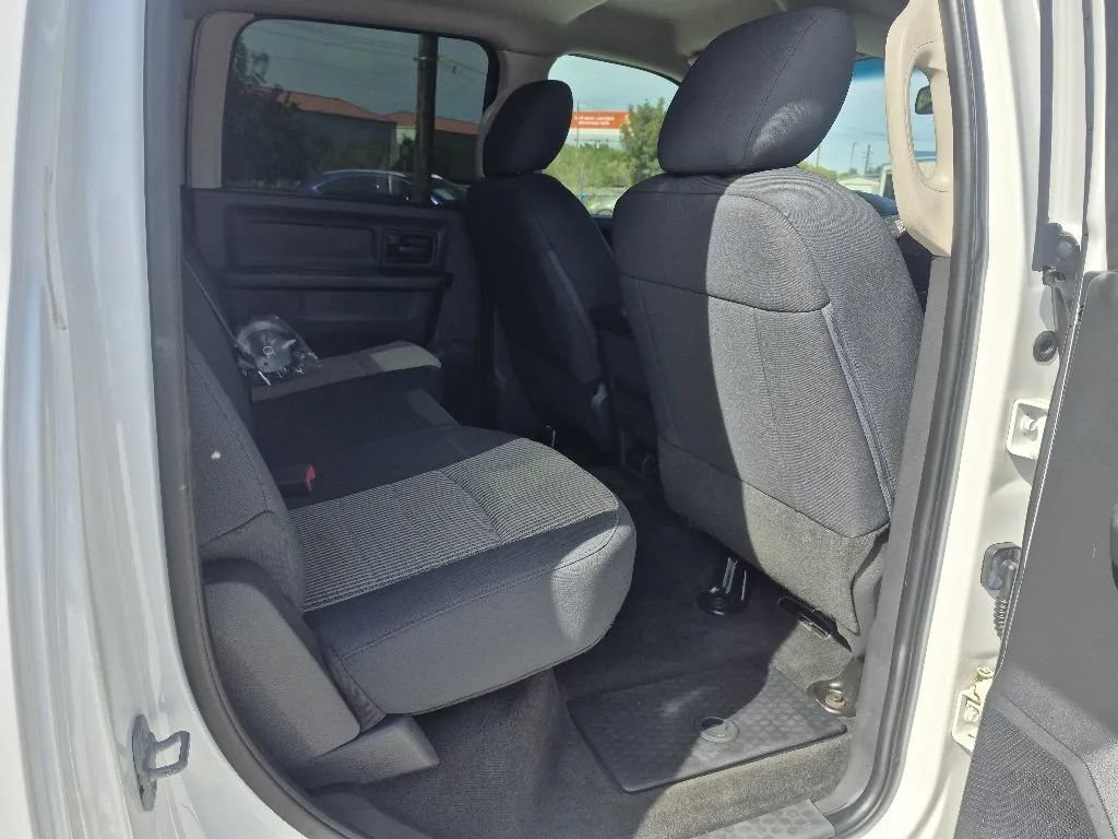 Used 2012 RAM 1500 Express w/ ST Popular Equipment Group AWD/4WD image 20