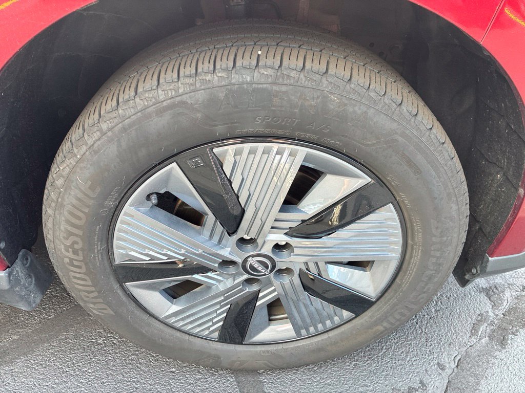 Certified 2025 Nissan Murano SL w/ Cargo Package AWD/4WD image 9