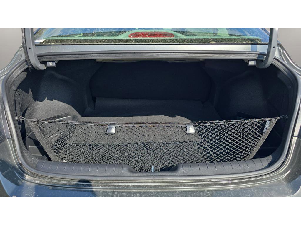 New 2026 Hyundai Elantra SE FWD image 9