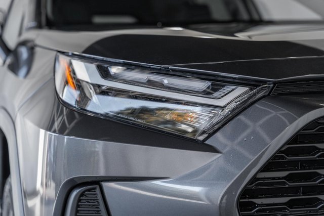 New 2025 Toyota RAV4 XLE image 11