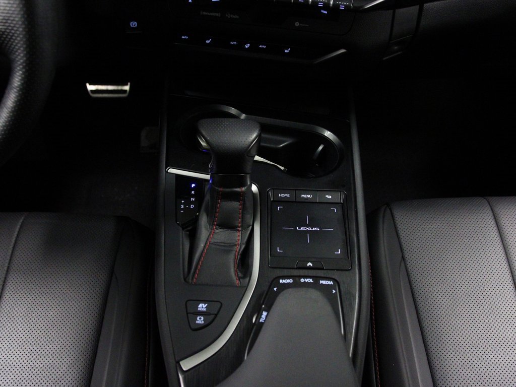 Used 2020 Lexus UX 250h F Sport image 16