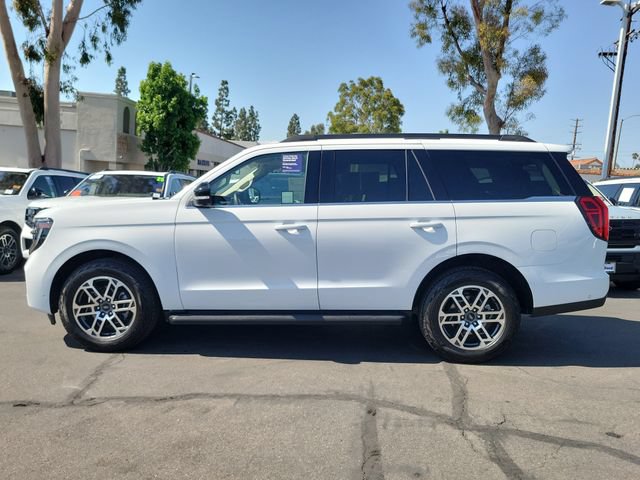 Certified 2025 Ford Expedition Active AWD/4WD image 31