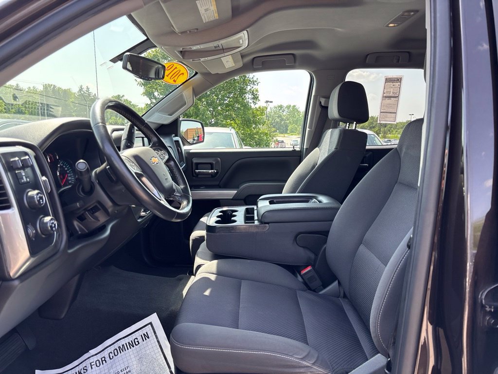 Used 2019 Chevrolet Silverado 1500 LT w/ All Star Edition AWD/4WD image 17