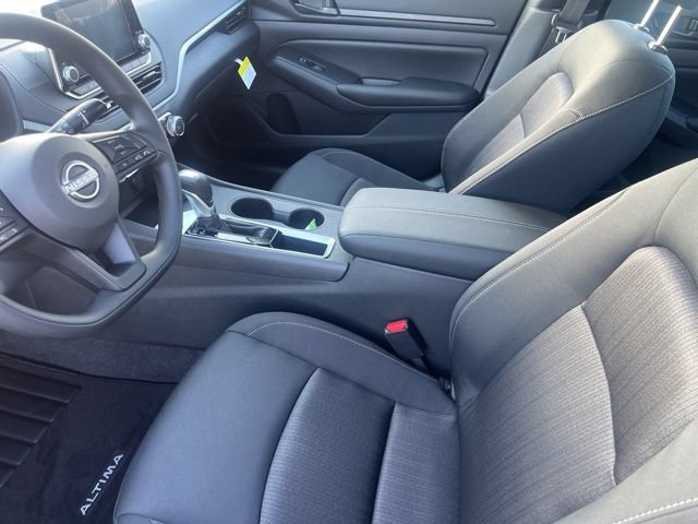 New 2025 Nissan Altima 2.5 S FWD image 17