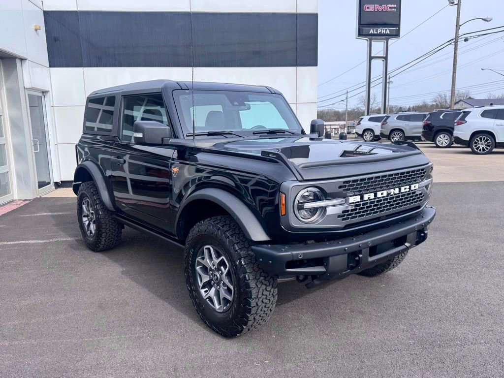 Used 2024 Ford Bronco Badlands image 9