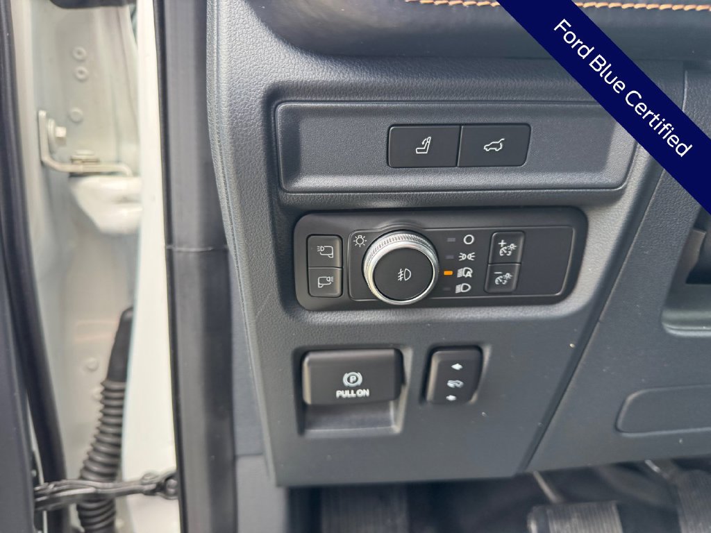 Used 2022 Ford Expedition Platinum AWD/4WD image 37