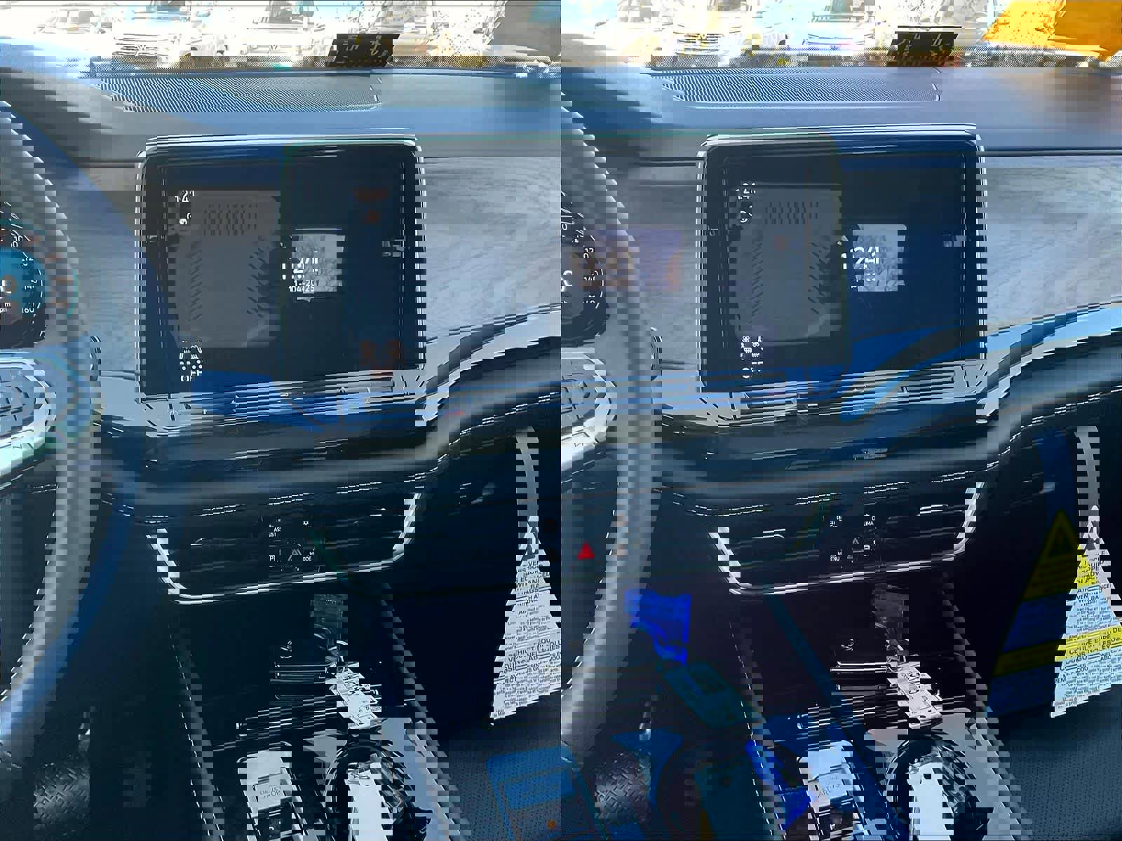 New 2026 Volkswagen Atlas SE image 13