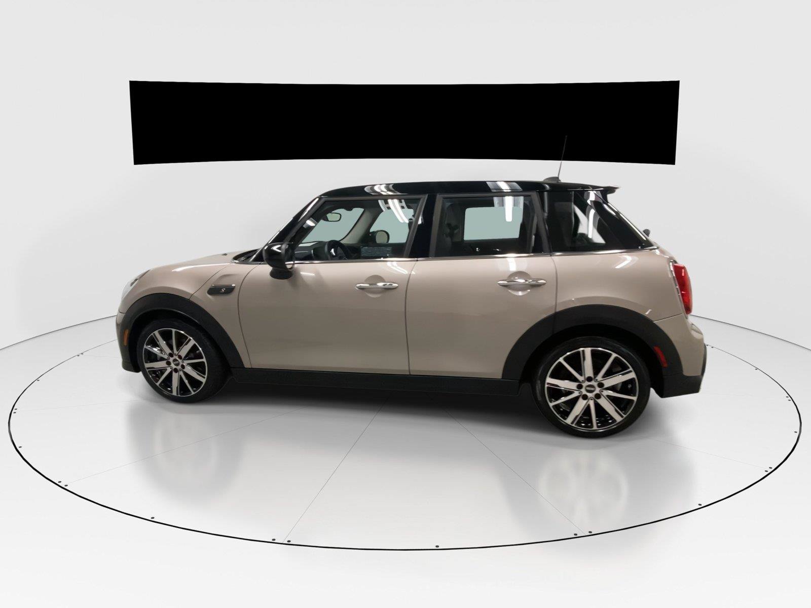 Used 2023 MINI Cooper S FWD image 7
