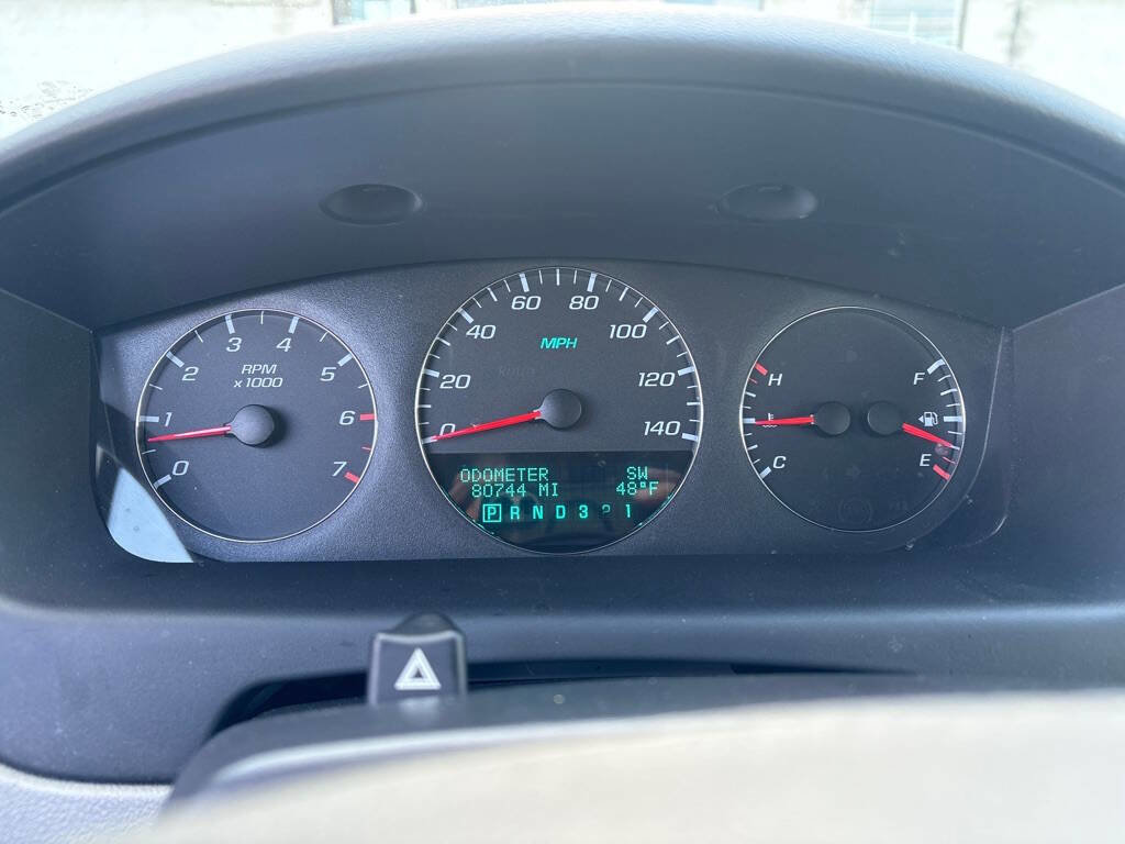 Used 2009 Chevrolet Impala LT w/ Luxury Edition Package image 16