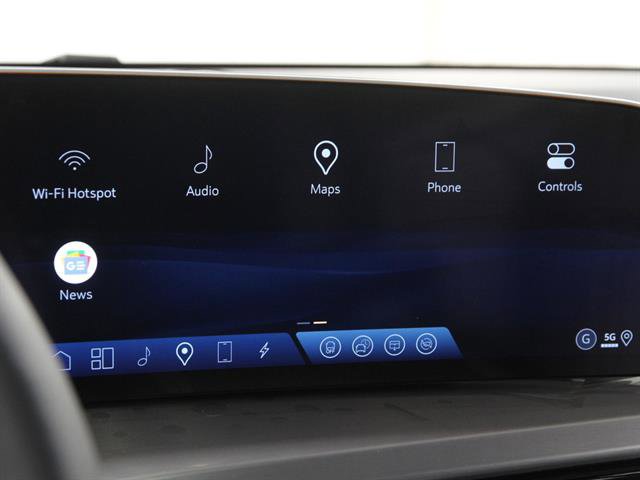 New 2026 Cadillac Vistiq Sport w/ LPO, Floor Liner Package image 11