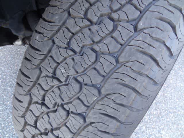 Used 2024 Toyota Tacoma TRD Off-Road AWD/4WD image 37