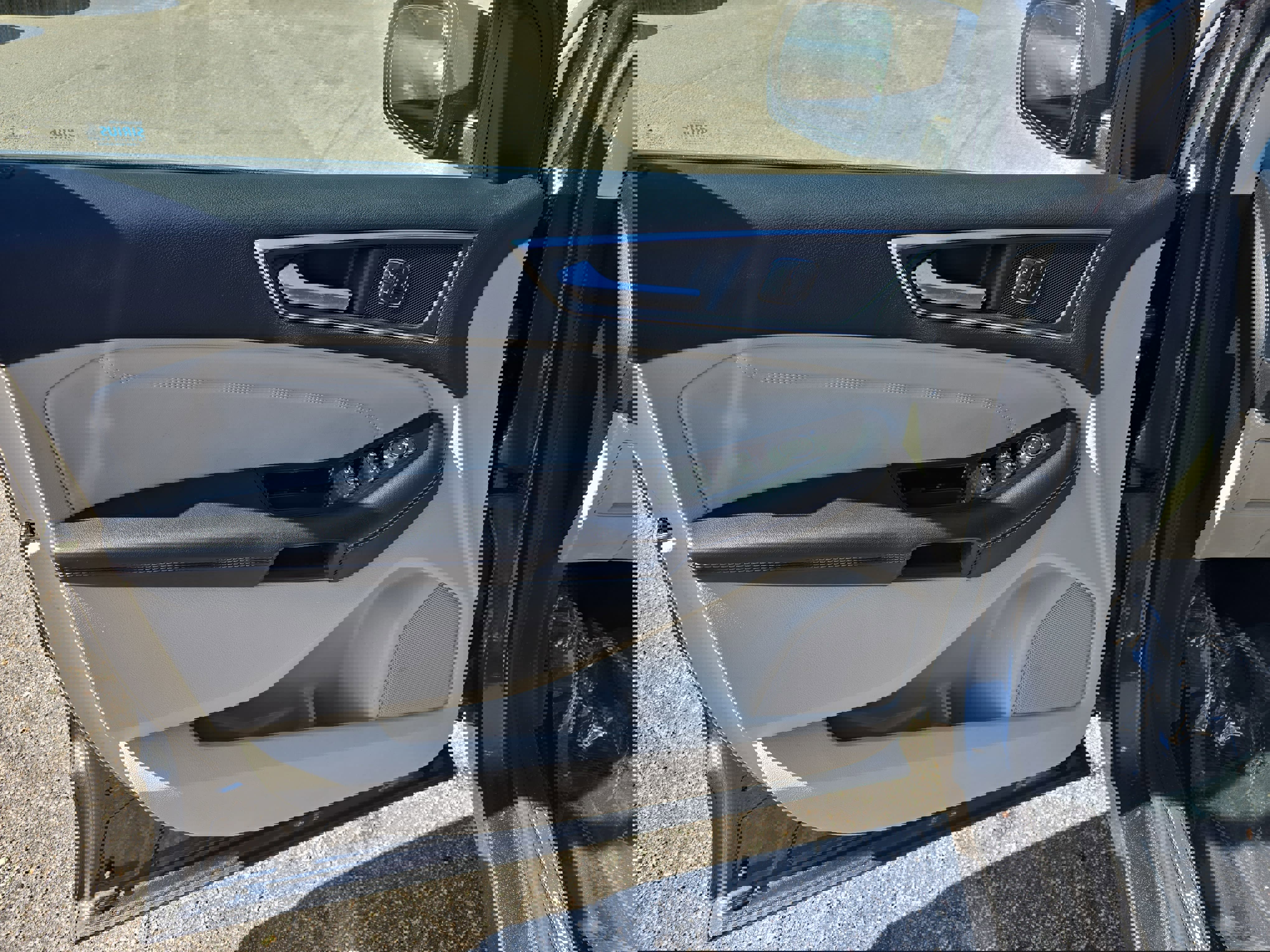 Used 2018 Ford Edge Titanium w/ Equipment Group 302A image 29