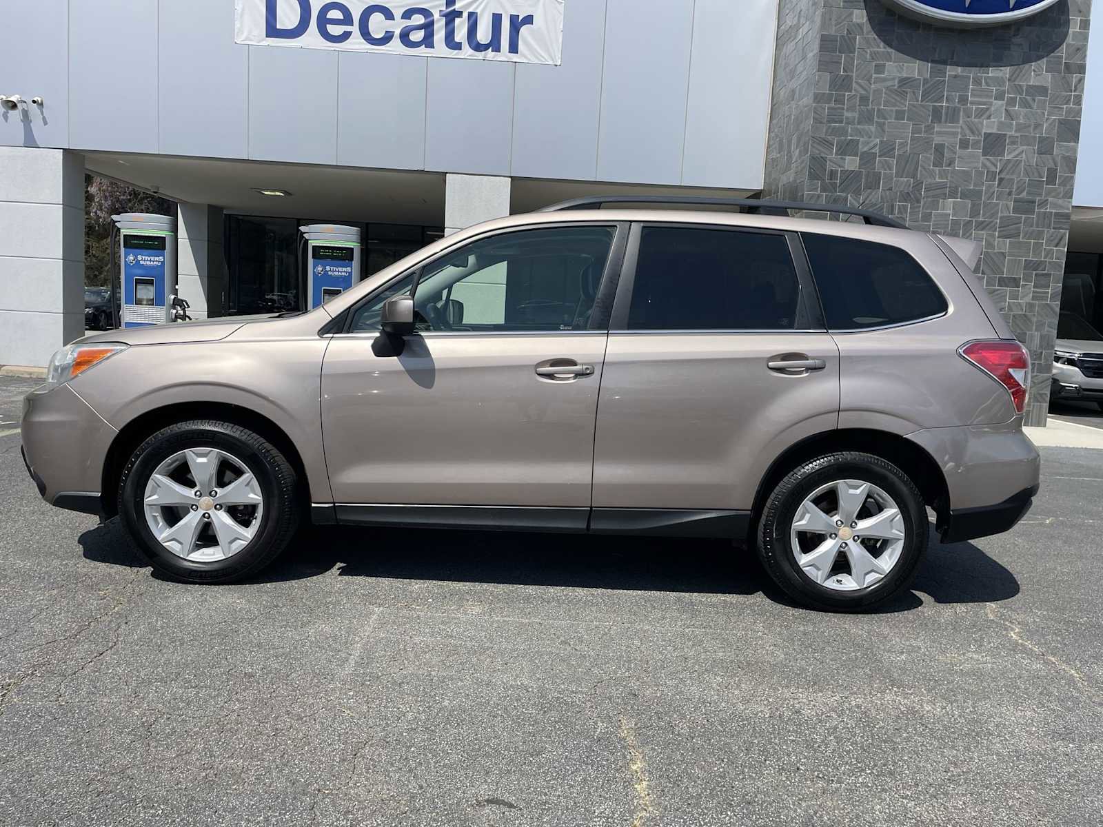 Used 2015 Subaru Forester 2.5i Limited w/ Popular Package #1 image 3