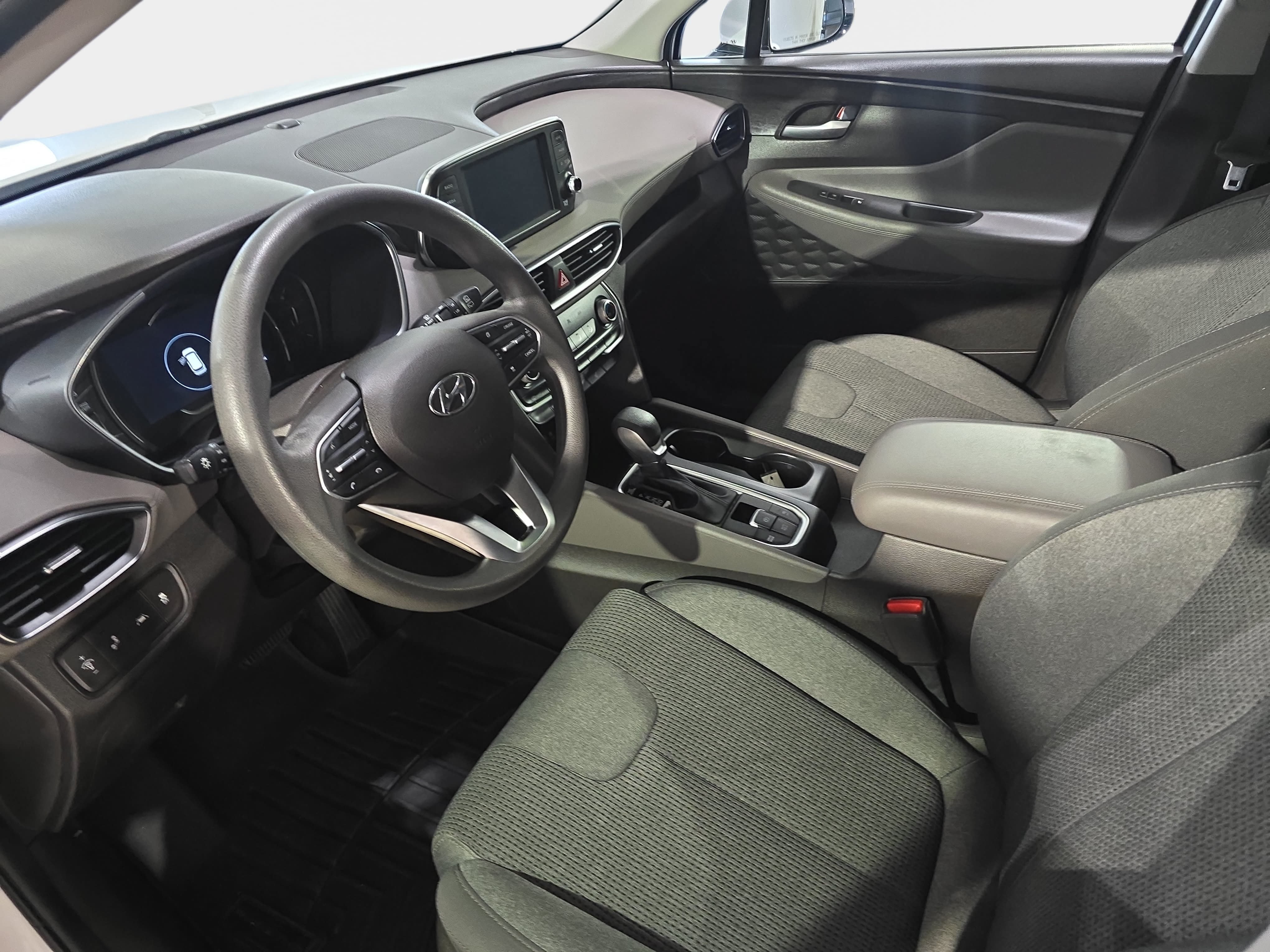 Used 2020 Hyundai Santa Fe SEL FWD image 13